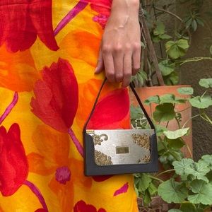 Vintage 50’s mini metallic silver/gold Volupte USA compact mini purse